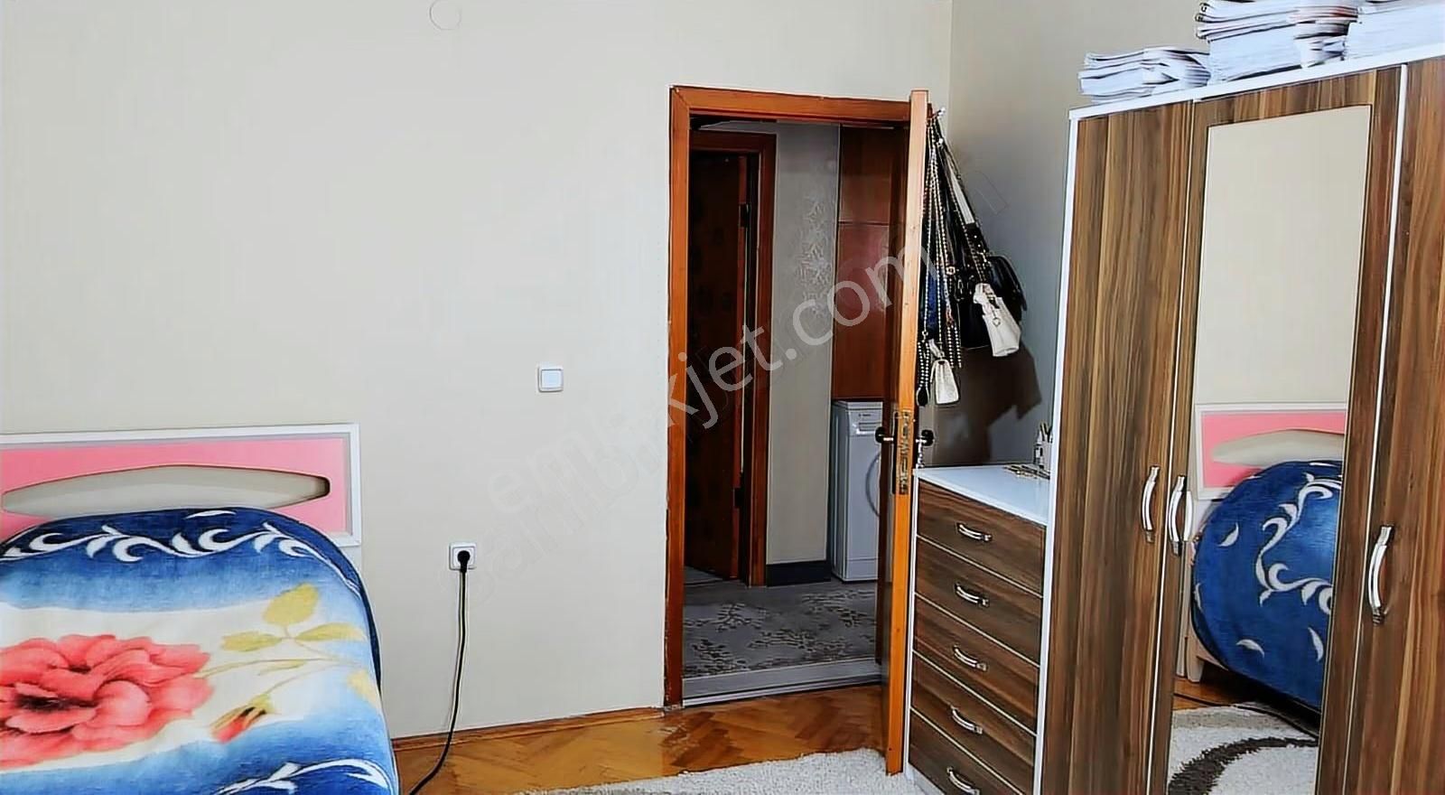 Aydınlıkevler Altınpark Yakını Satılık 3+1 Dubleks Daire - Görsel 26