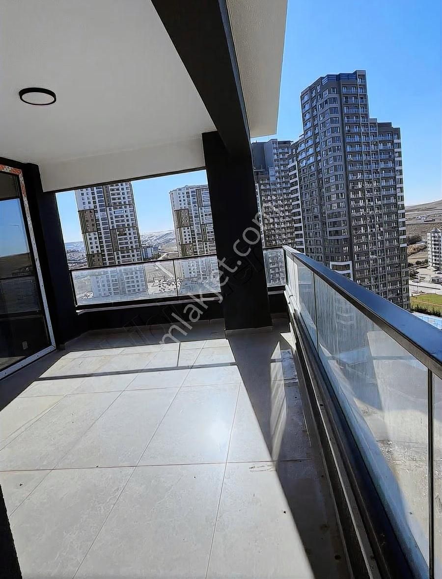 Alacaatlı Yaşamkent'te 5+1 Kiralık Sıfır Lüks Daire - Görsel 6