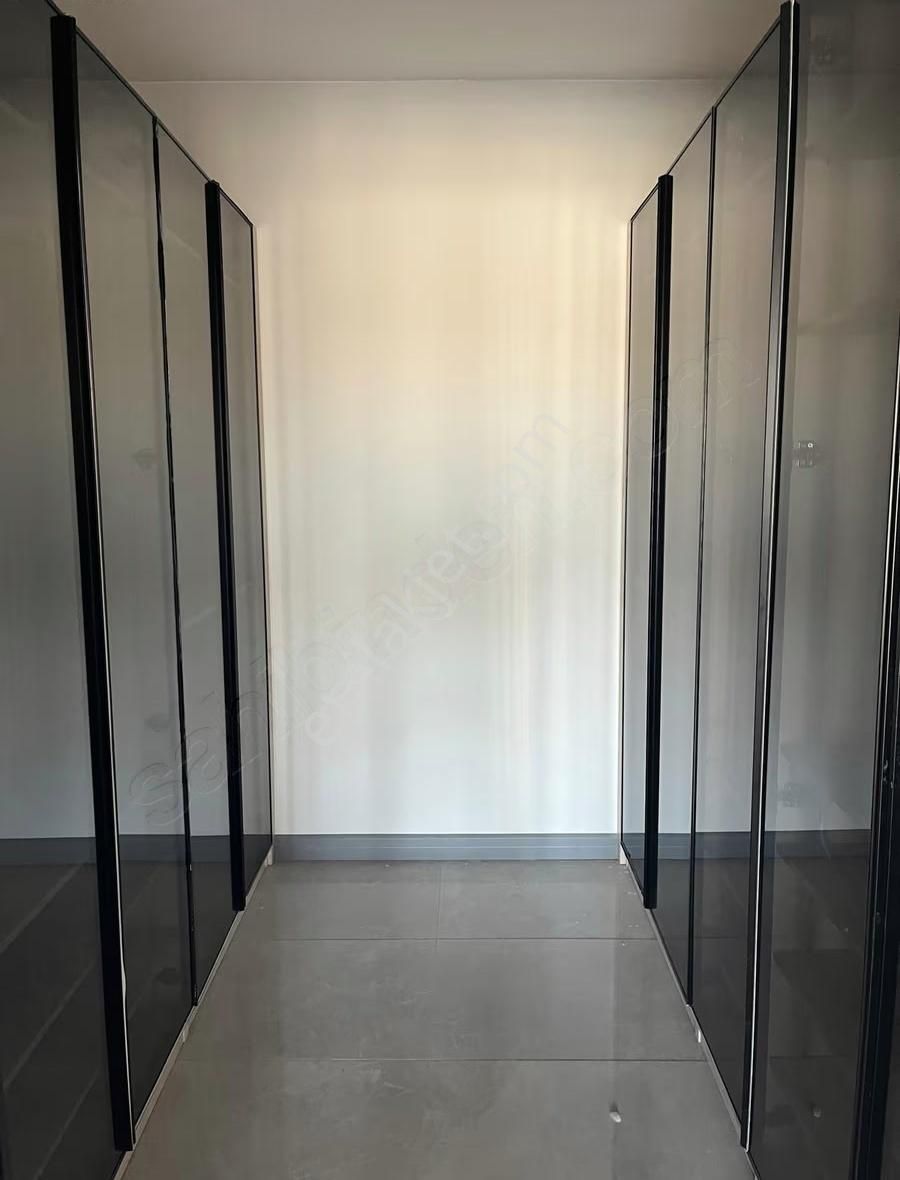 Alacaatlı Yaşamkent'te 5+1 Kiralık Sıfır Lüks Daire - Görsel 11