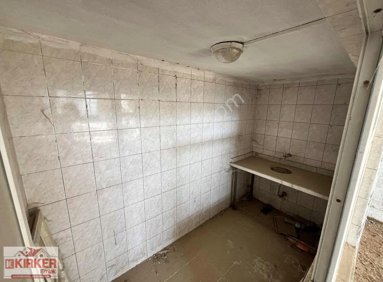 Kırker'den (osb) Elektrikçiler Sitesi 180 M² Köşe İşyeri-dükkan! - Görsel 5