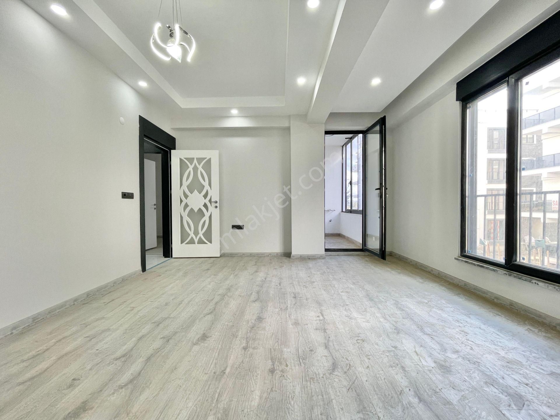 Berkay Demirel'den Altınkumda Ara Kat Ultra Lüks Sıfır 1+1 Daire - Görsel 17