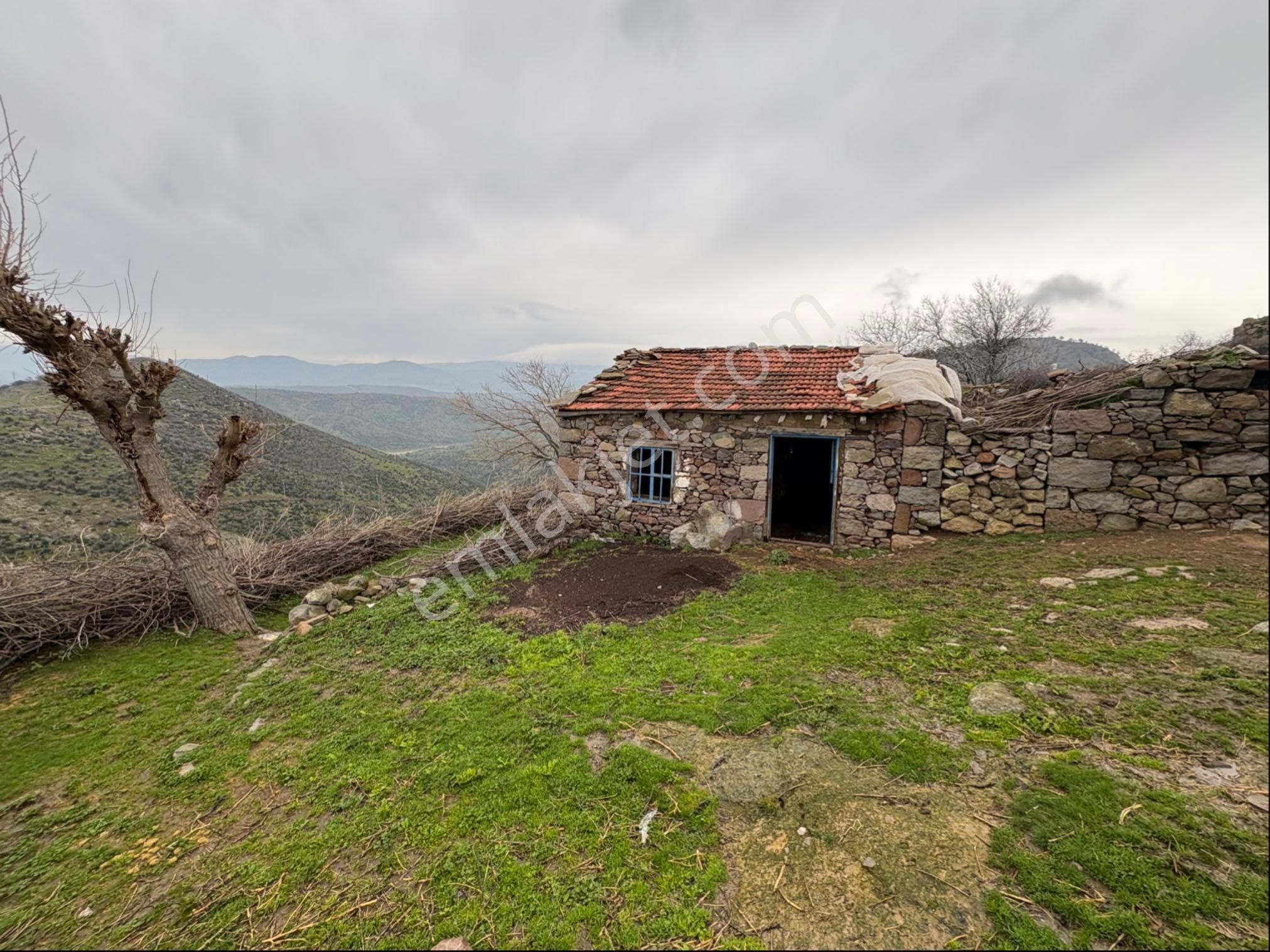 Durmuşlar Mahallesi’nde Satılık Müstakil Taş Ev - Görsel 9