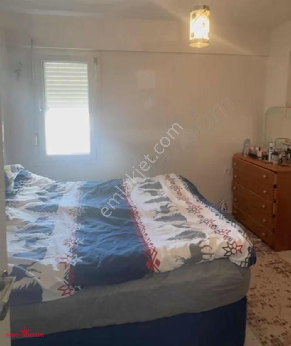 Gümsan Sitesinde Buyuk Bahçeli Manzaralı Özel Plajli Villa - Görsel 23