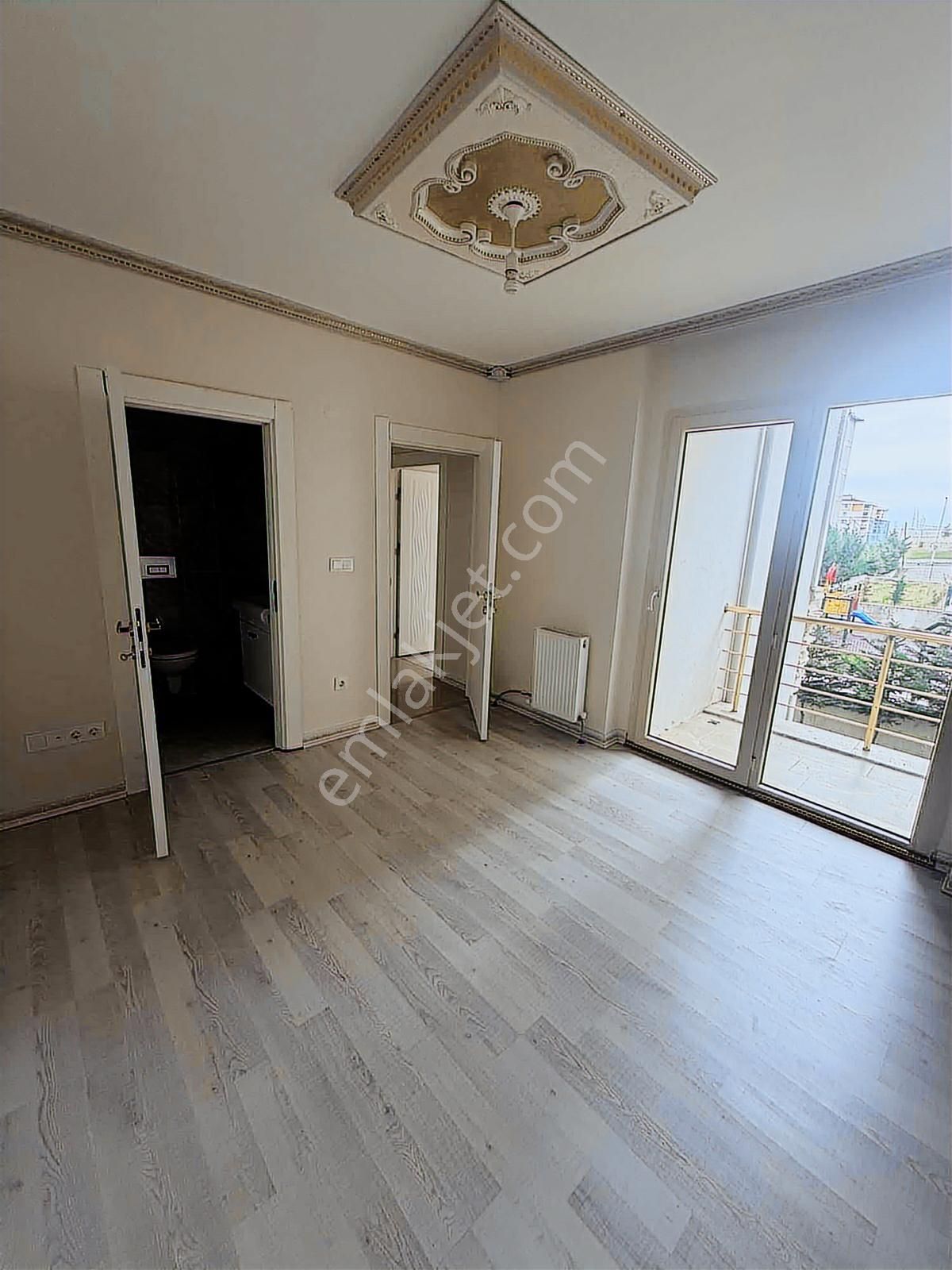 Silivri Yorulmaz Sarayları Sitesinde Büyük Salonlu 2+1 Daire - Görsel 4