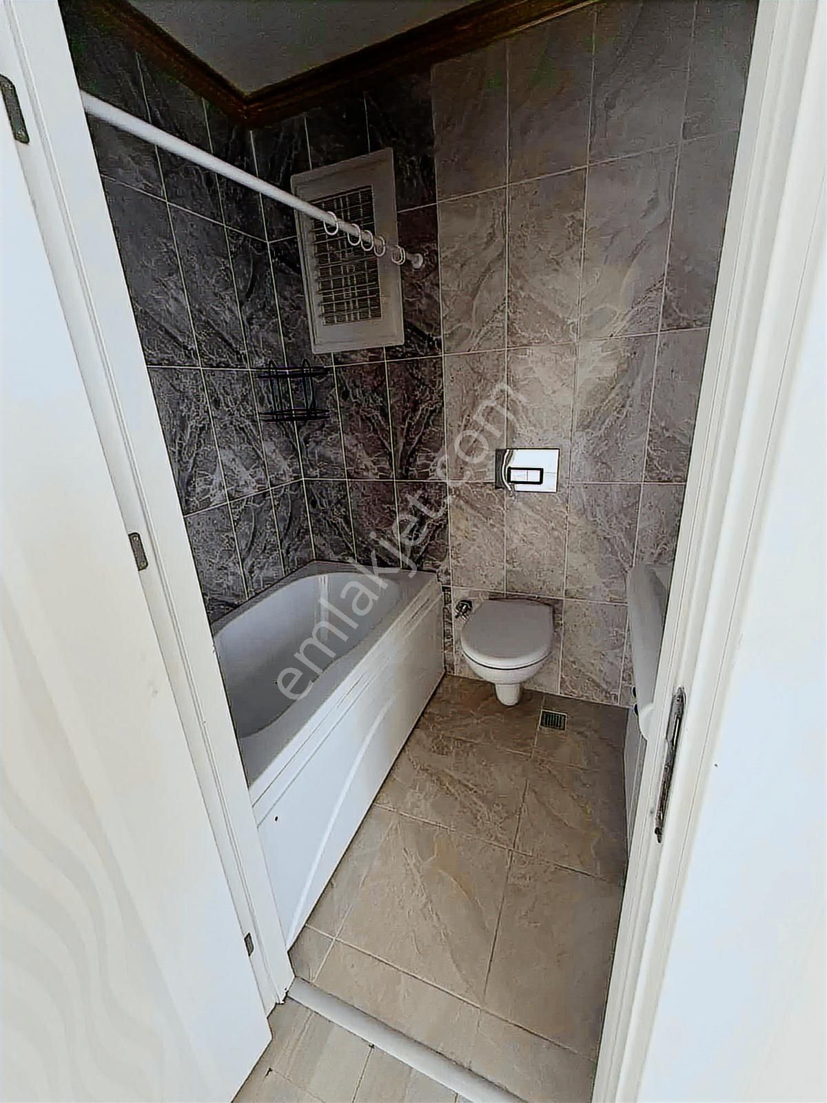 Silivri Yorulmaz Sarayları Sitesinde Büyük Salonlu 2+1 Daire - Görsel 5