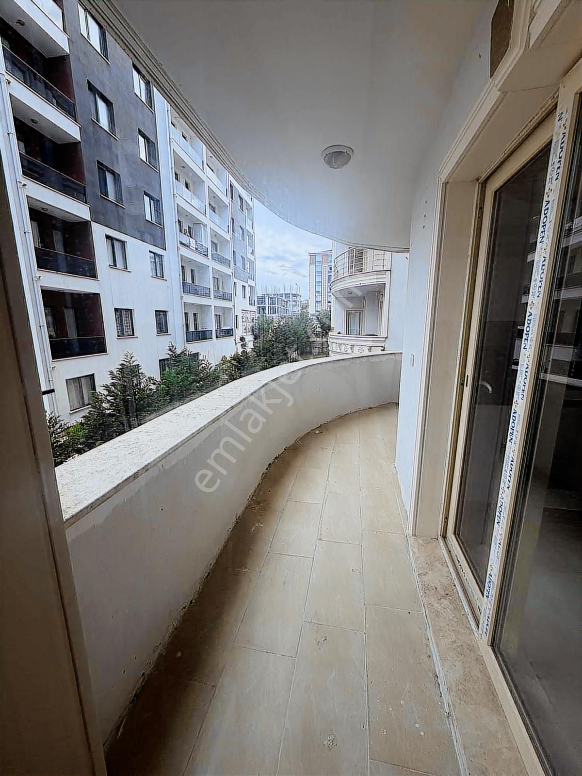 Silivri Yorulmaz Sarayları Sitesinde Büyük Salonlu 2+1 Daire - Görsel 7