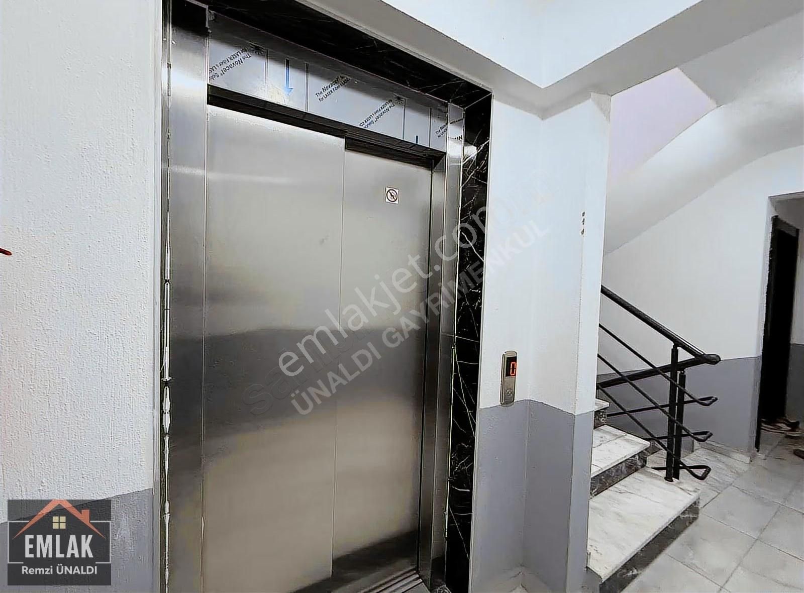 2+1 Asansörlü Kapalı Mutfak Dubleks Daire / Full Yeni Eşyalı - Görsel 35