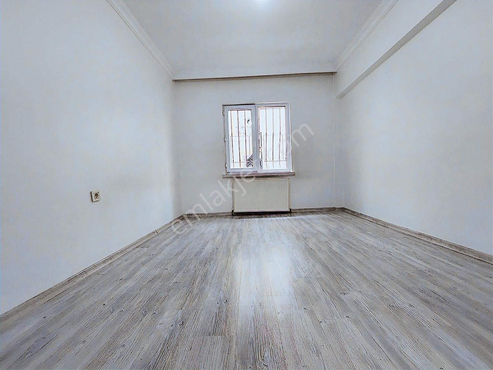 Piyade Mah Emirler Merkez De Satılık 3+1 Ful Yapılı Geniş Daire - Görsel 28