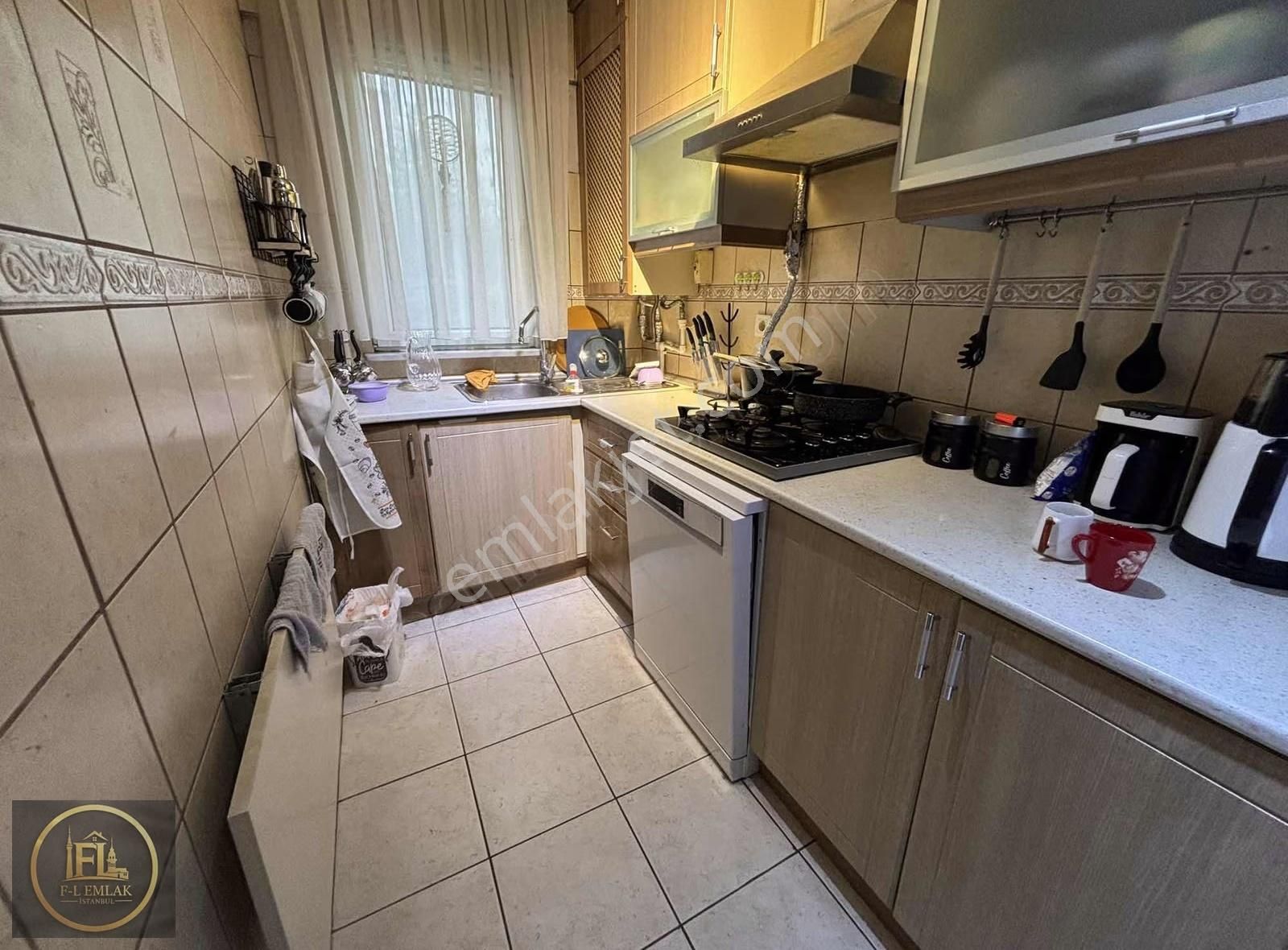 F-l Emlaktan Bulgurlu Metroya 1 Dk Ata 1 Sitesinde 3+1 - Görsel 4
