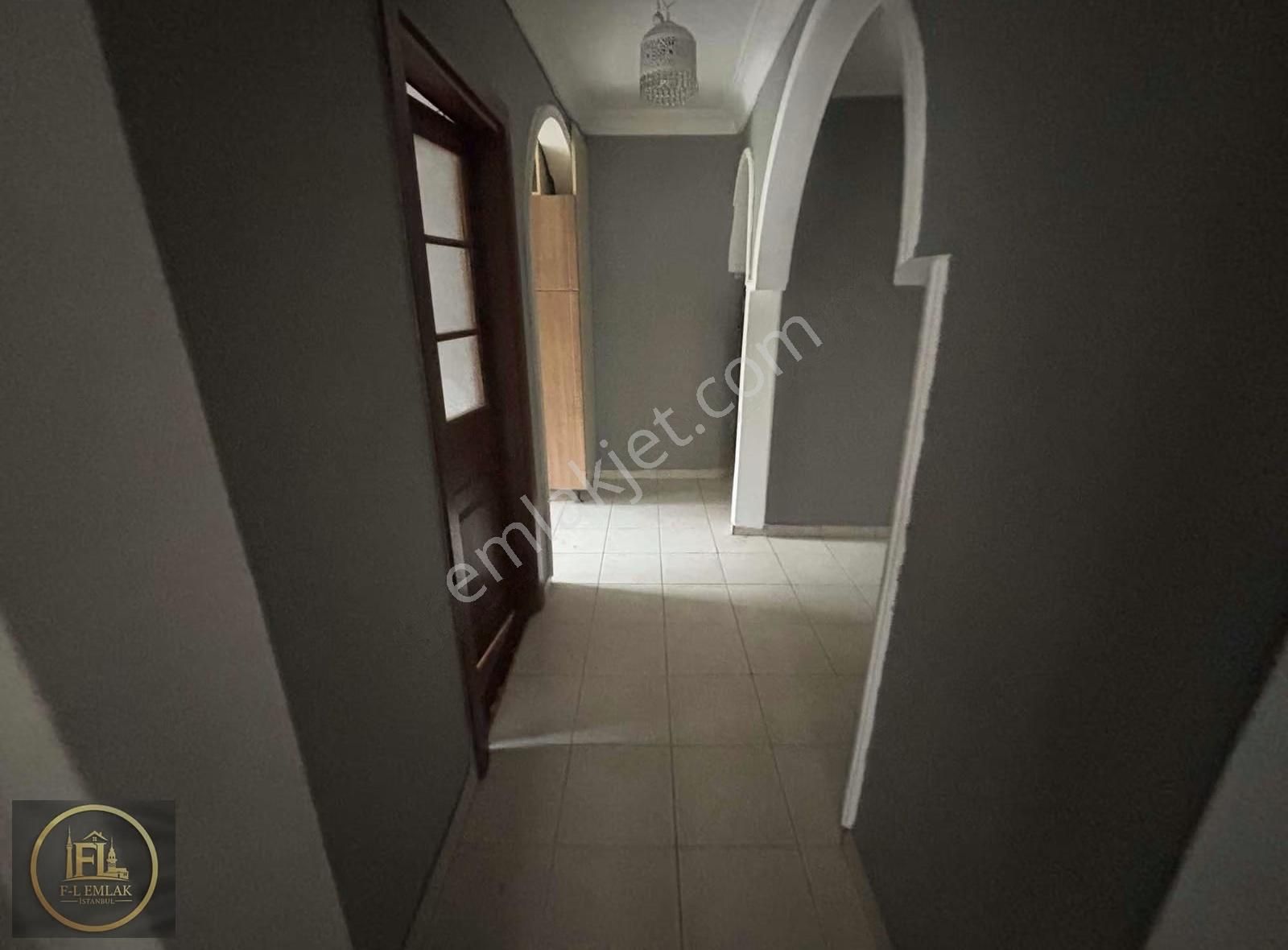 F-l Emlaktan Bulgurlu Metroya 1 Dk Ata 1 Sitesinde 3+1 - Görsel 32