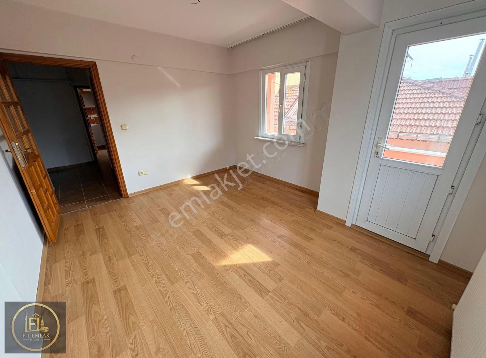 Bulgurlu Metro Yürüme Mesfede Cift Balkonlu Çift Wc Li 3+1arakat - Görsel 12