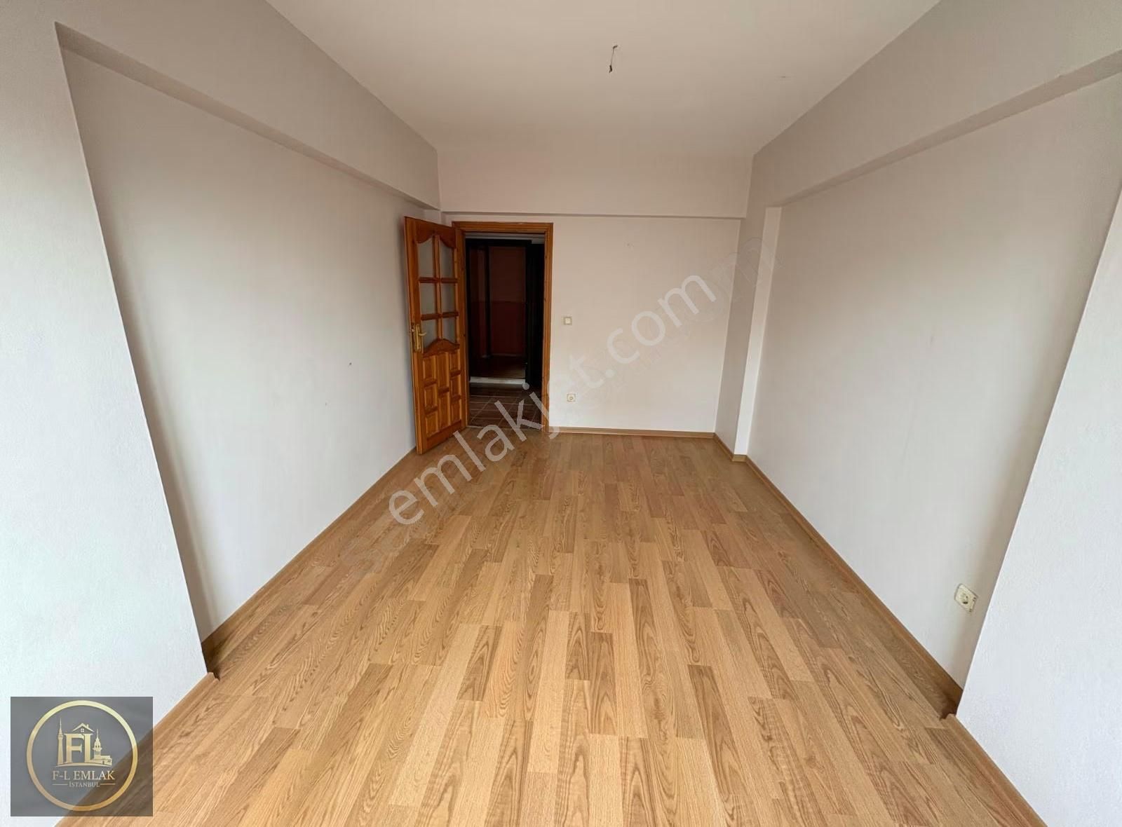 Bulgurlu Metro Yürüme Mesfede Cift Balkonlu Çift Wc Li 3+1arakat - Görsel 8