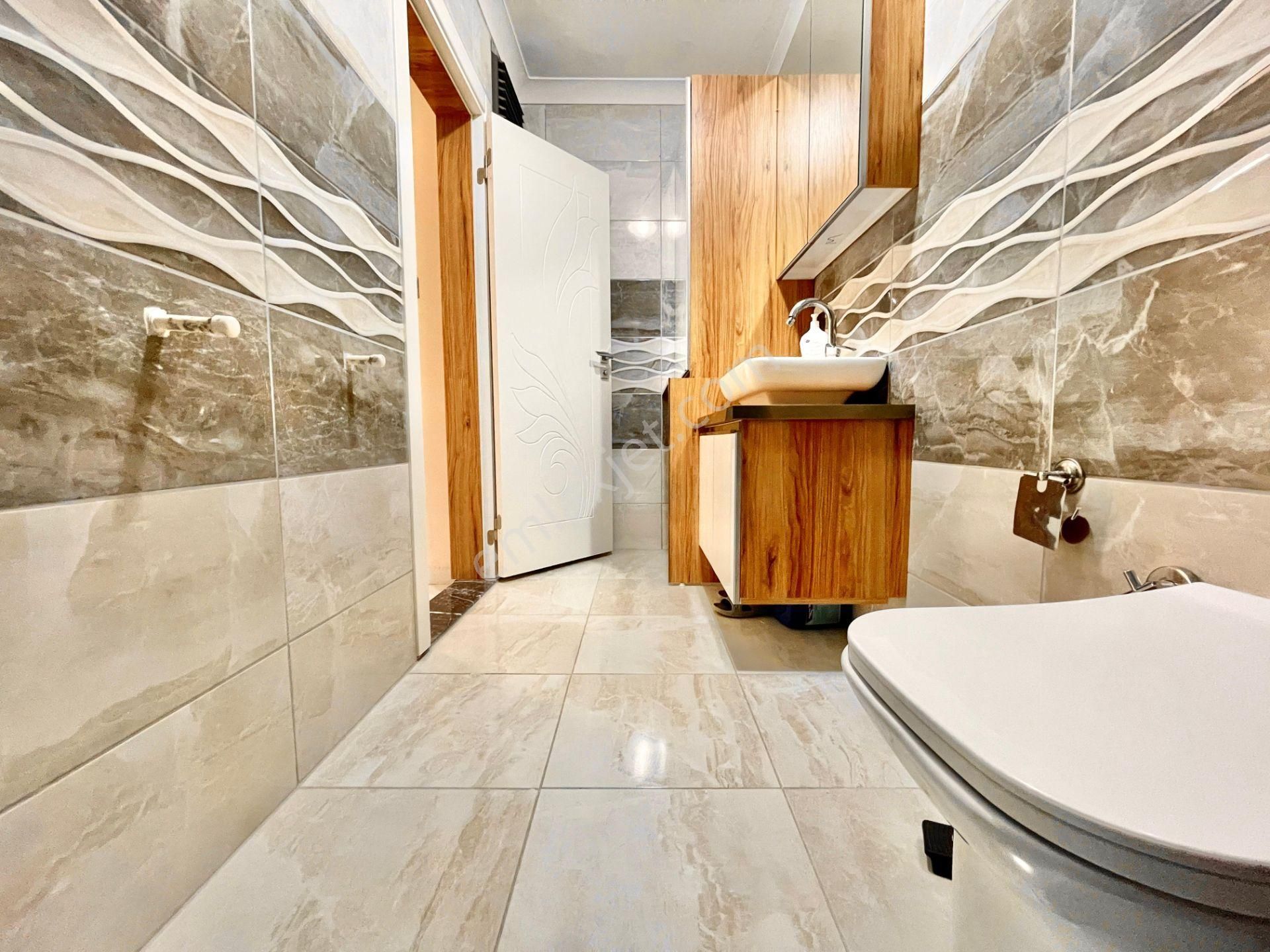 Berkay Demirel'den Altınkumda 4 Yaşında Teras Manzaralı 4+1 - Görsel 35