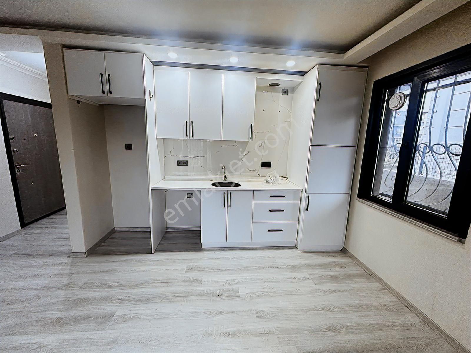 Silivri Cumhuriyet Mahallesinde Kiralık 2+1 Daire - Görsel 8