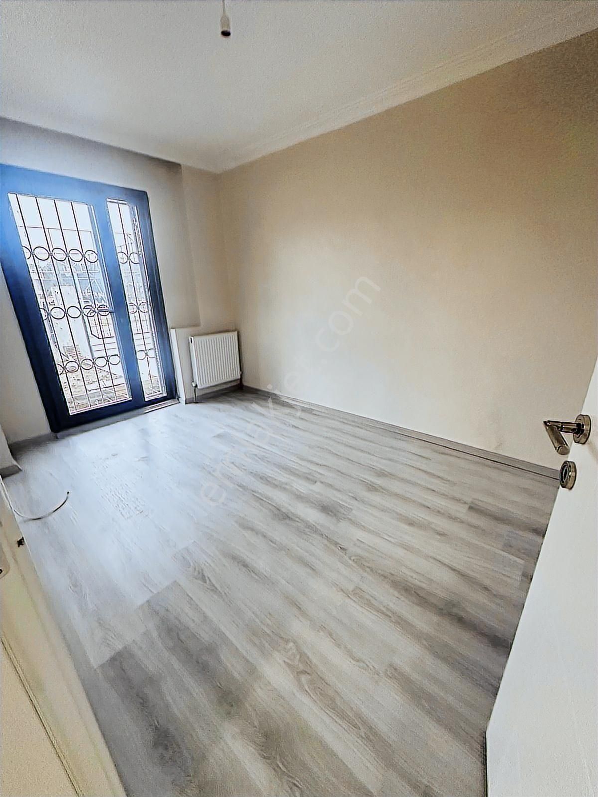 Silivri Cumhuriyet Mahallesinde Kiralık 2+1 Daire - Görsel 9