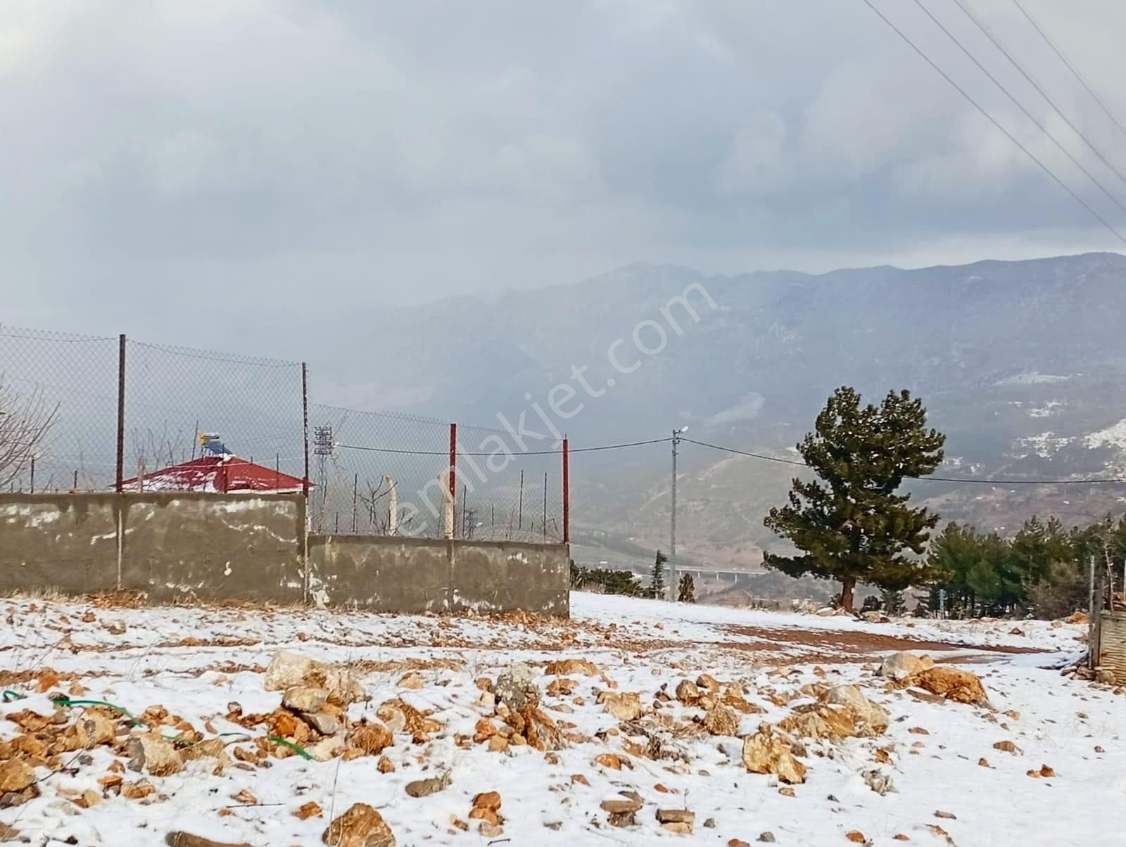 Kar Emlaktan Yeni Konacık Bozkırlı Mevkiinde 400 M2 Satılık Arsa - Görsel 9