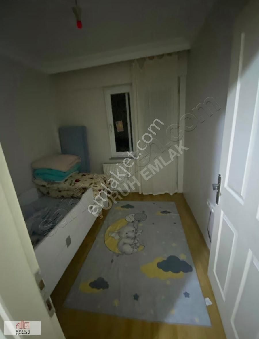 Cumhuriyet Mahallesi'nde 3+1 90m2 2009 Yapımı B.kat Satılk Daire - Görsel 2