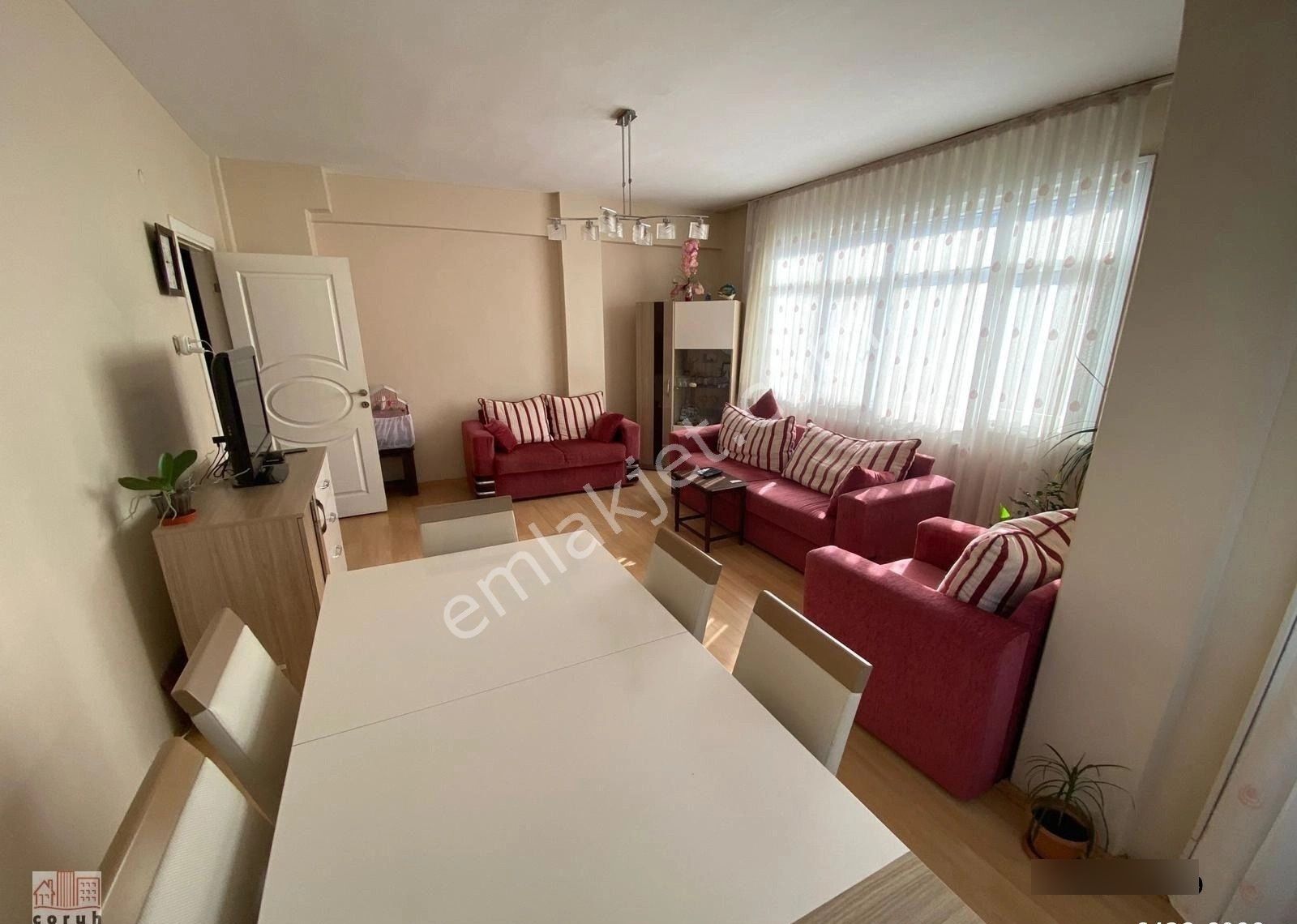 Güngören Haznedar Mahallesi 2+1 90 M2 Kentsele Giden Köşe Daire