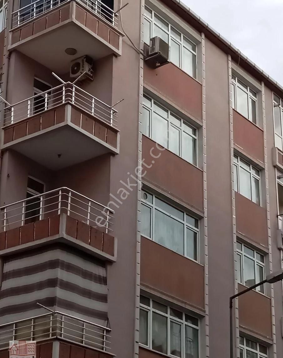 Güngören Haznedar Mahallesi 2+1 90 M2 Kentsele Giden Köşe Daire - Görsel 4