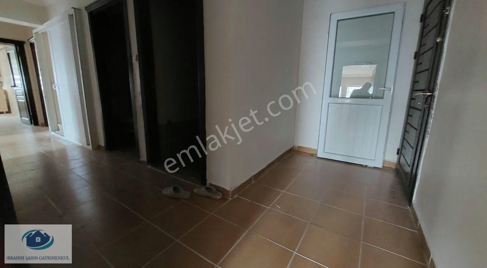 Ankara Etimesgut Süvari Mah Satılık 5+1 Asansörlü Teras Daire - Görsel 17