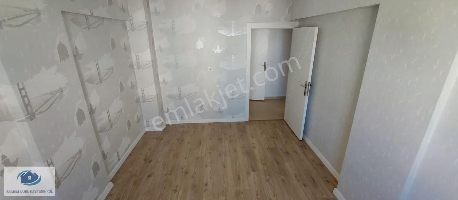 Ankara Etimesgut Piyade Mah Satılık 4+1 Full Yapılı Katta Dublex - Görsel 17