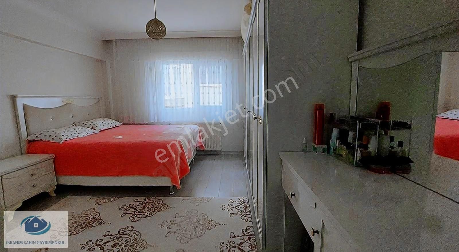 Ankara Etimesgut Merkezde Satılık3+1arakat Full+fullyapılı Daire - Görsel 8