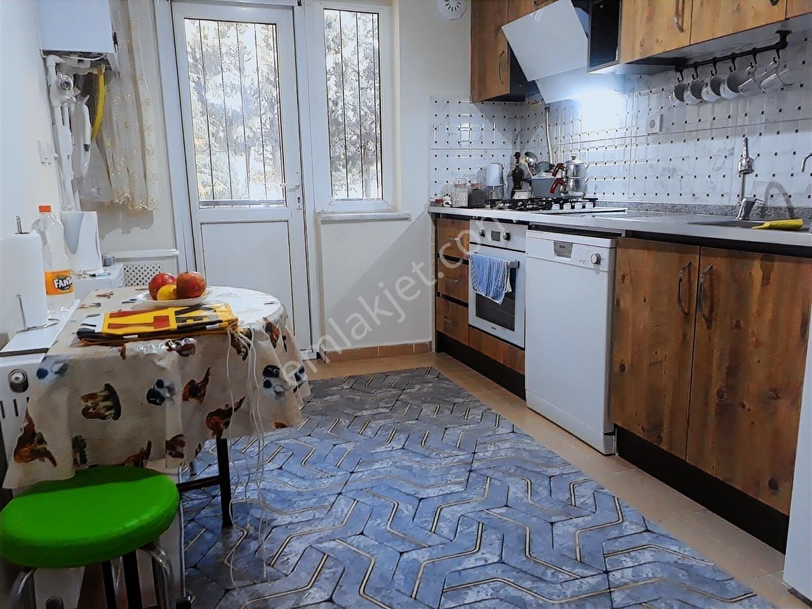 Buket Emlaktan Satılık 3+1 Daire Asansörlü Doğalgazlı - Görsel 17