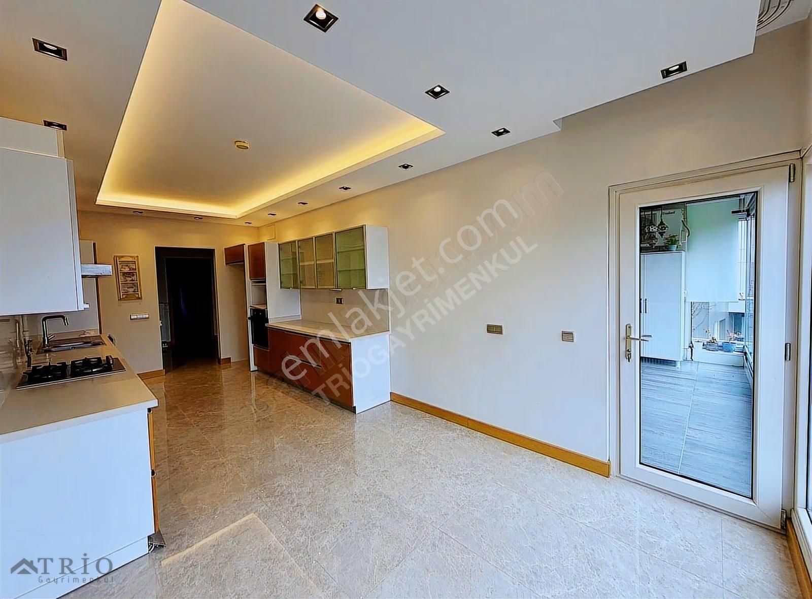 Bahçeşehir Mesa Nurol Kirazlıbahçe Manzaralı 4+1 Satılık Daire - Görsel 13