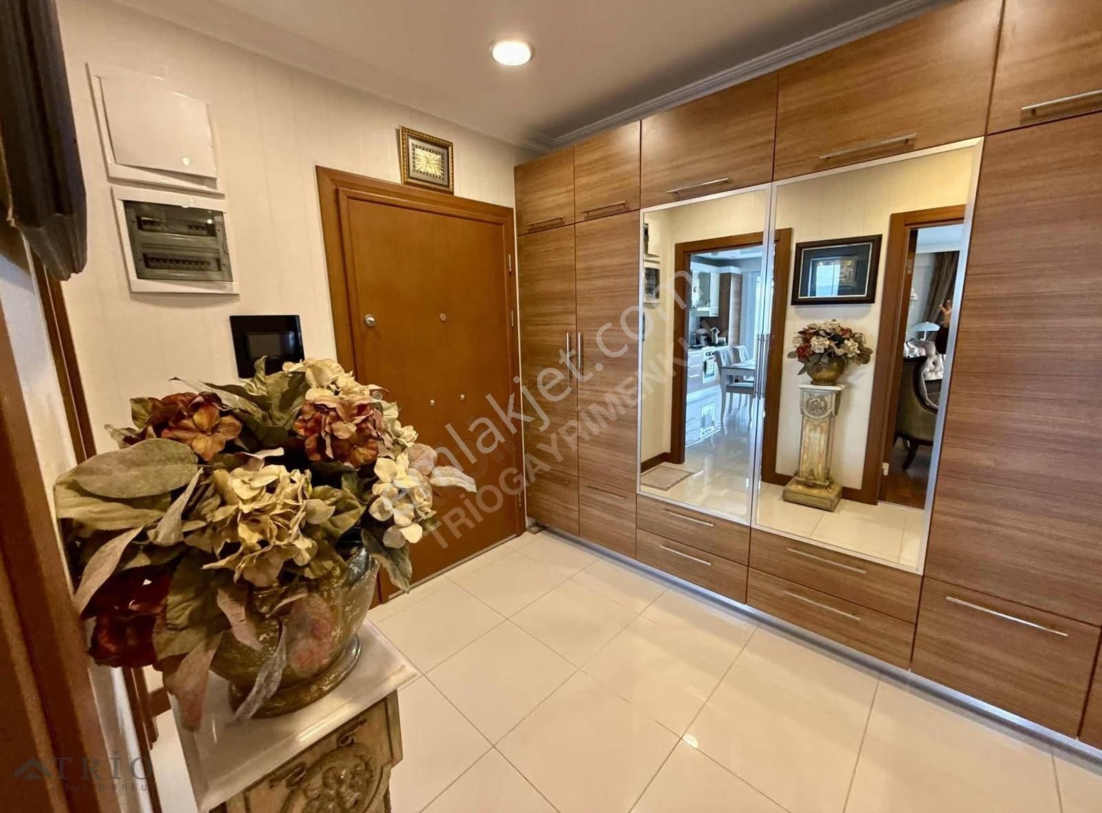 Bahçeşehir Hillpark 2'de Manzaralı 4+1 Satılık Daire (185m²) - Görsel 13