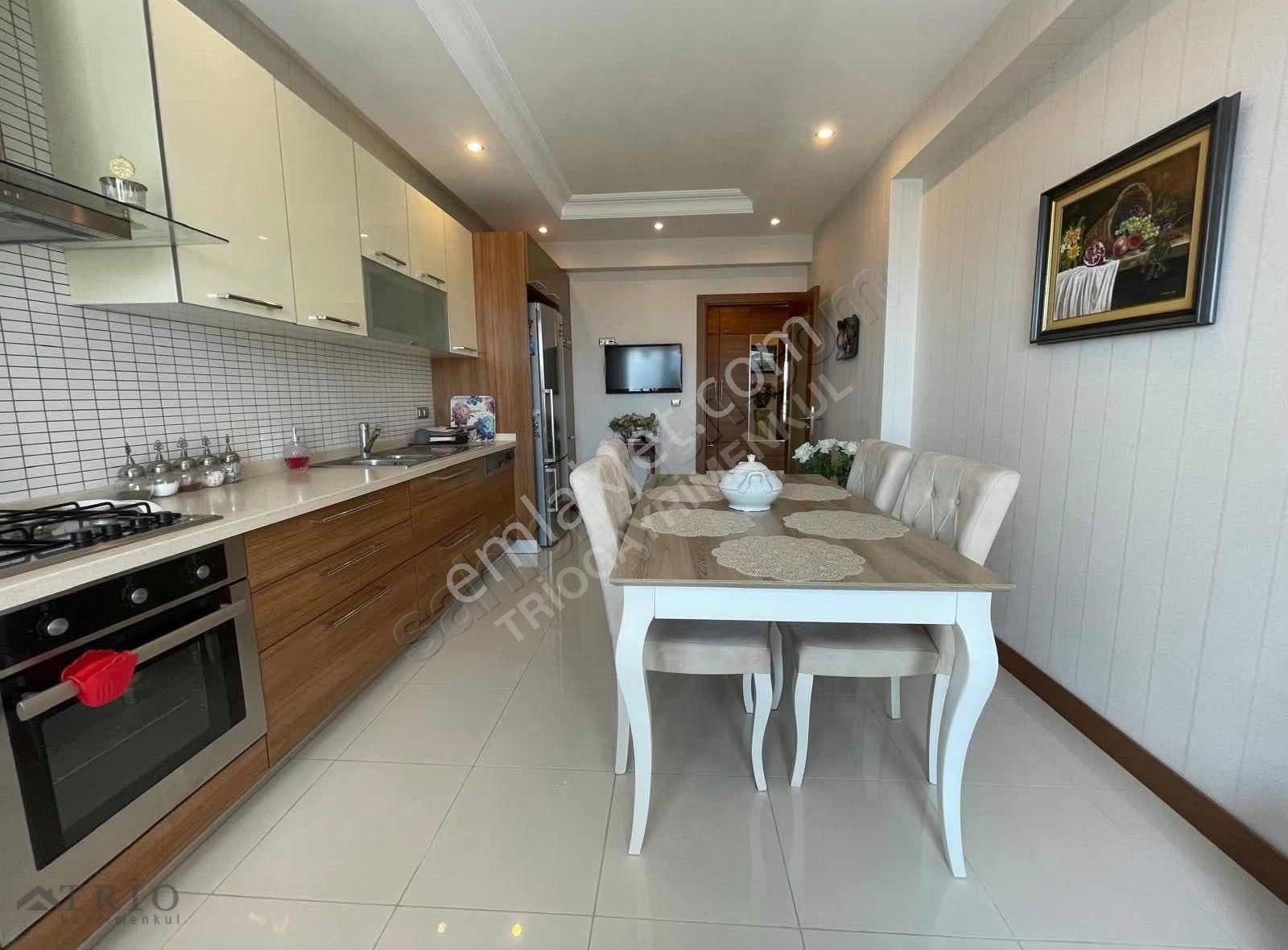 Bahçeşehir Hillpark 2'de Manzaralı 4+1 Satılık Daire (185m²) - Görsel 6