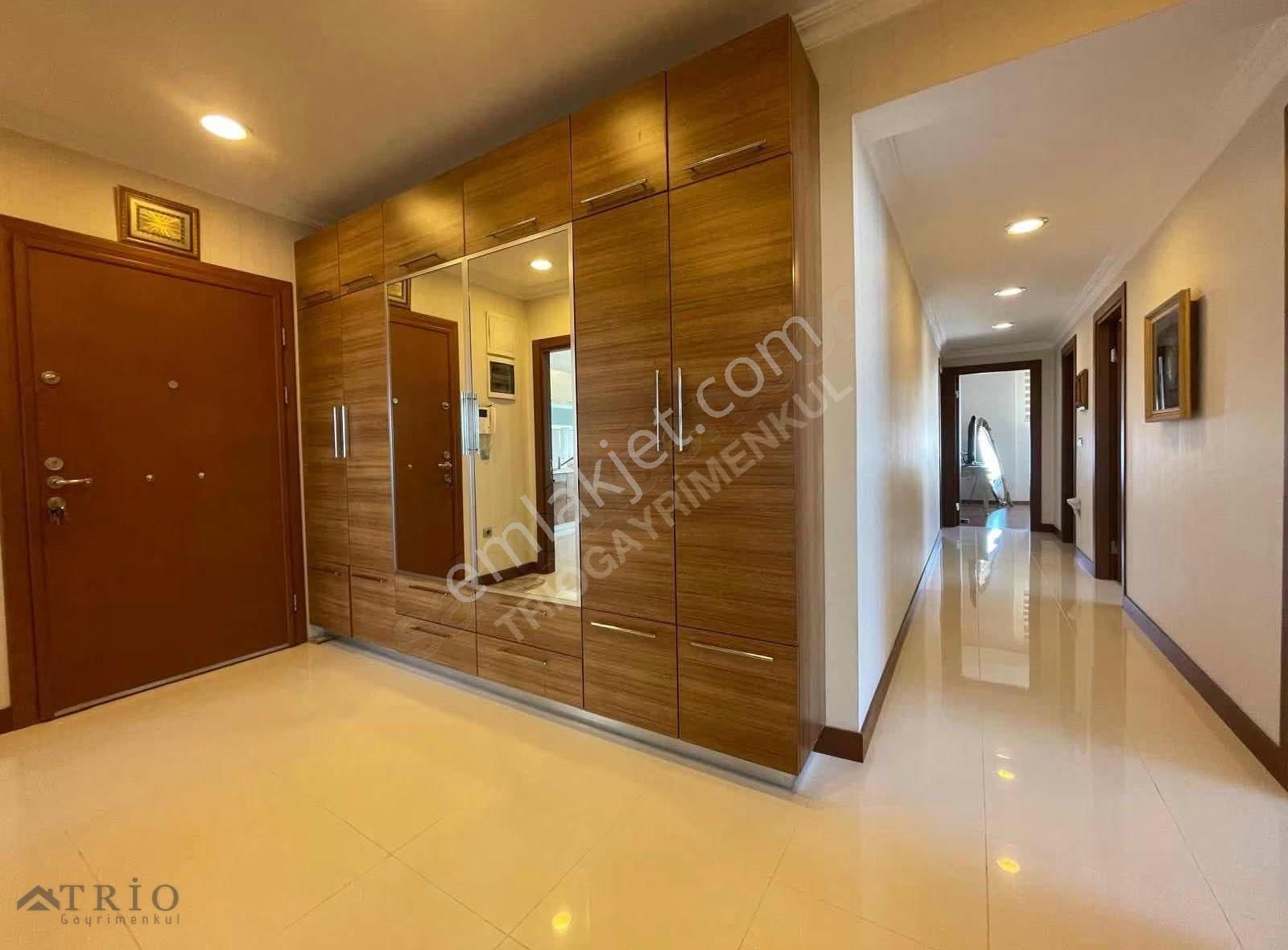 Bahçeşehir Hillpark 2'de Manzaralı 4+1 Satılık Daire (185m²) - Görsel 15