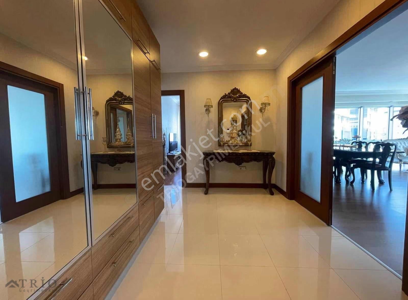 Bahçeşehir Hillpark 2'de Manzaralı 4+1 Satılık Daire (185m²) - Görsel 31