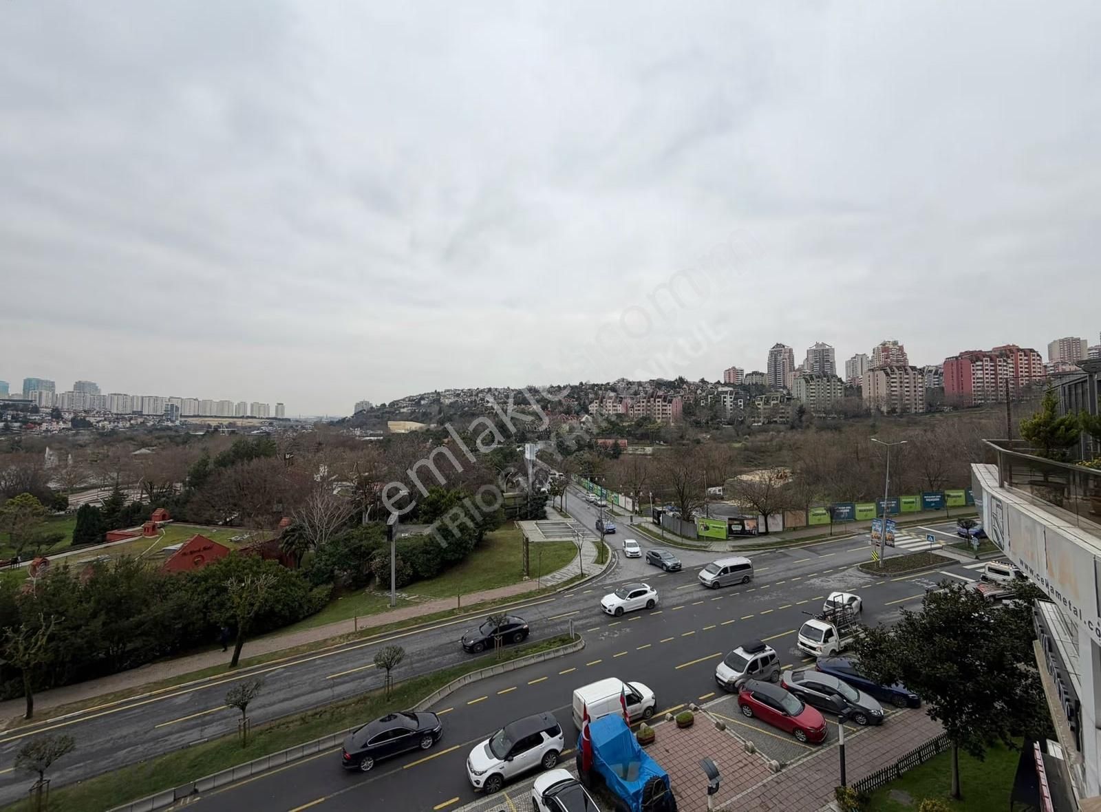 Bahçeşehir Loca Da Gölet Manzaralı İşyerine Uygun 4+1 Ofis - Görsel 8