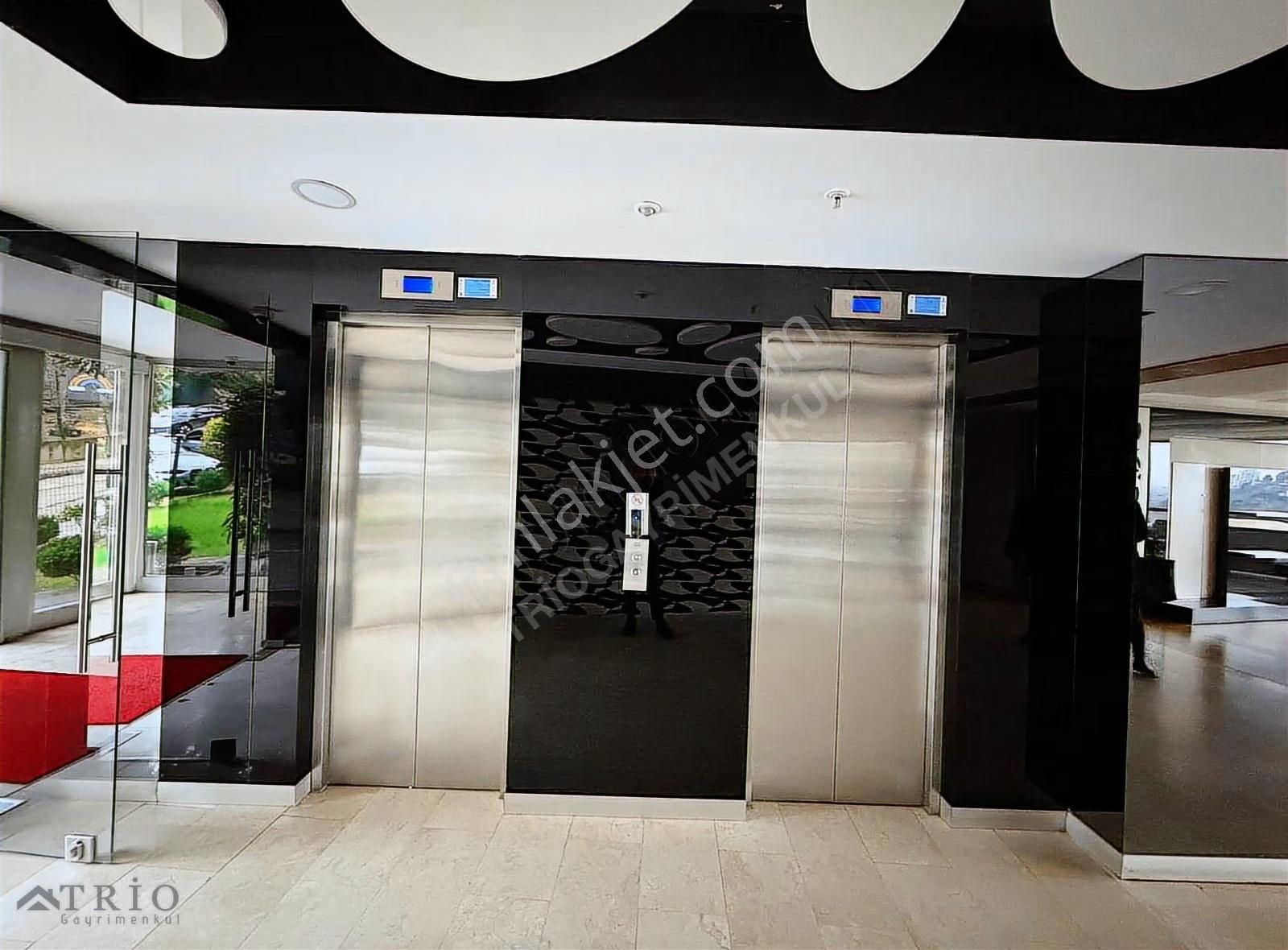 Bahçeşehir Loca Da Gölet Manzaralı İşyerine Uygun 4+1 Ofis - Görsel 22