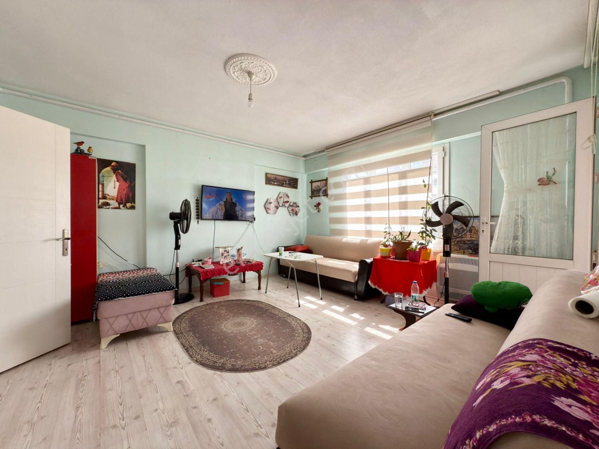 Yükselden Kaçmaz Fiyata Altınkumda Ön Cephe Geniş Balkonlu 2+1 Daire - Görsel 10