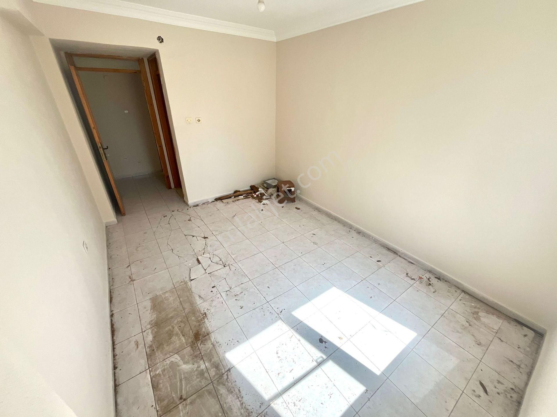 Yükselden Altınkumda Arakat Ebeveyn Banyolu Geniş 2+1 Daire - Görsel 25