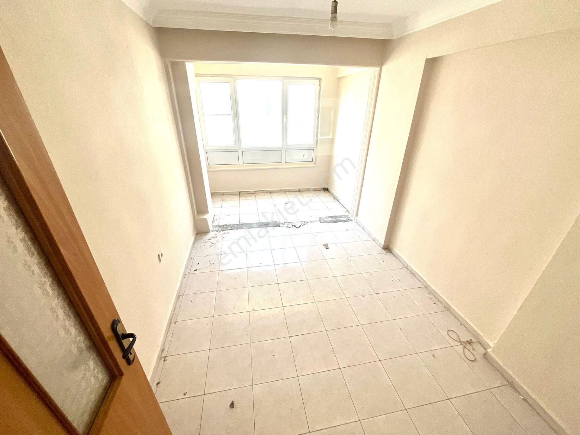 Yükselden Altınkumda Arakat Ebeveyn Banyolu Geniş 2+1 Daire - Görsel 35