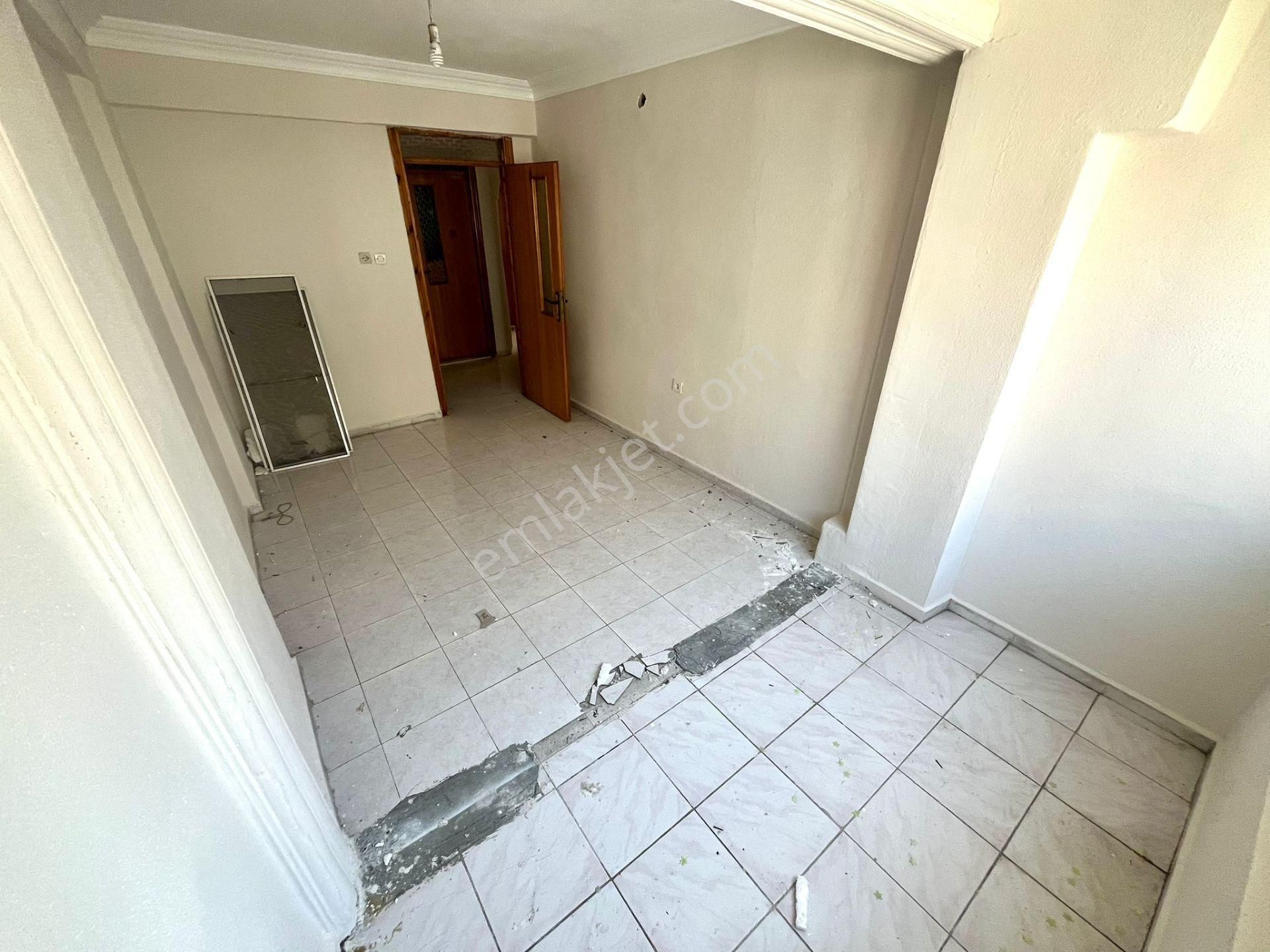 Yükselden Altınkumda Arakat Ebeveyn Banyolu Geniş 2+1 Daire - Görsel 33