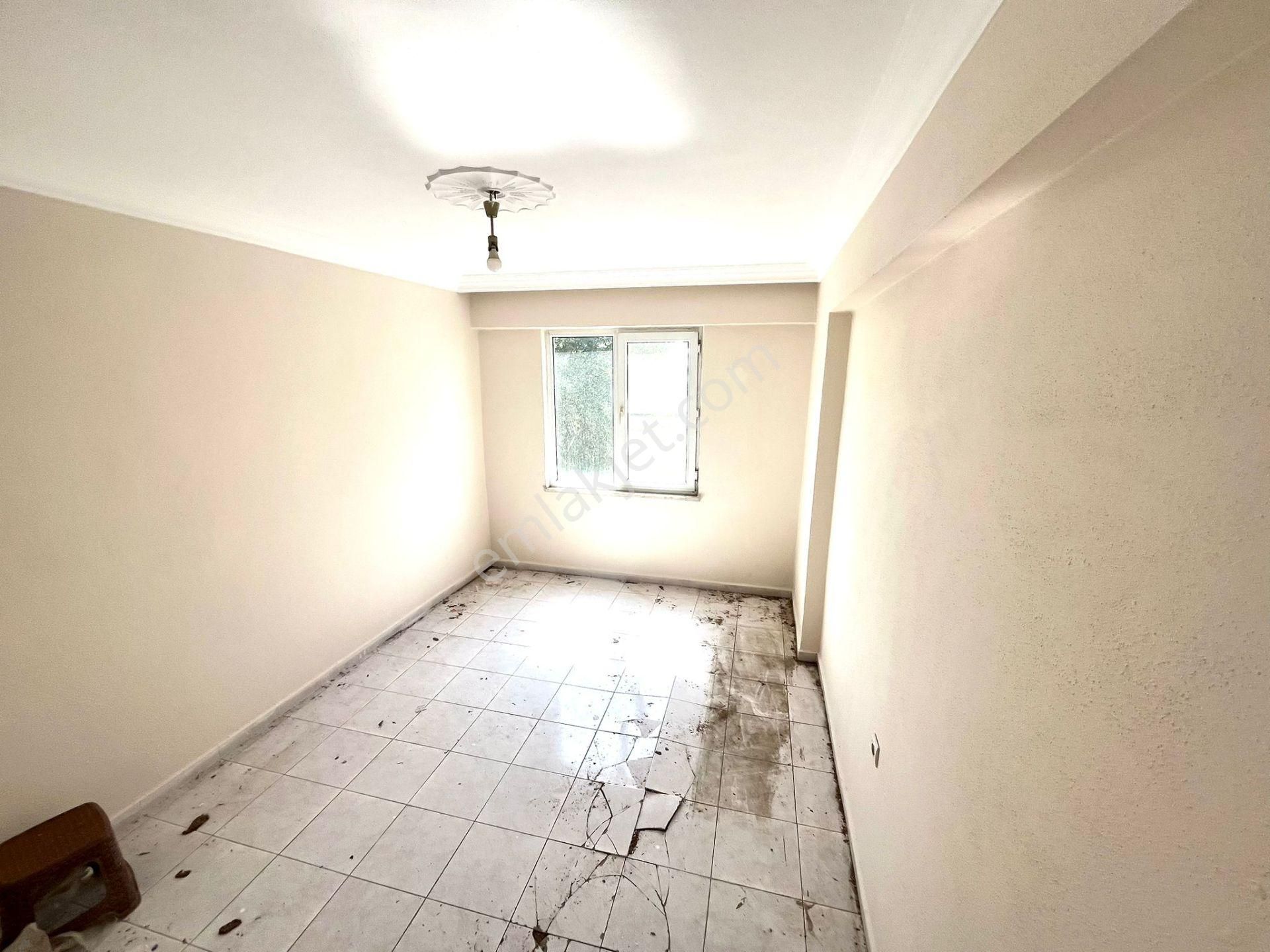 Yükselden Altınkumda Arakat Ebeveyn Banyolu Geniş 2+1 Daire - Görsel 21