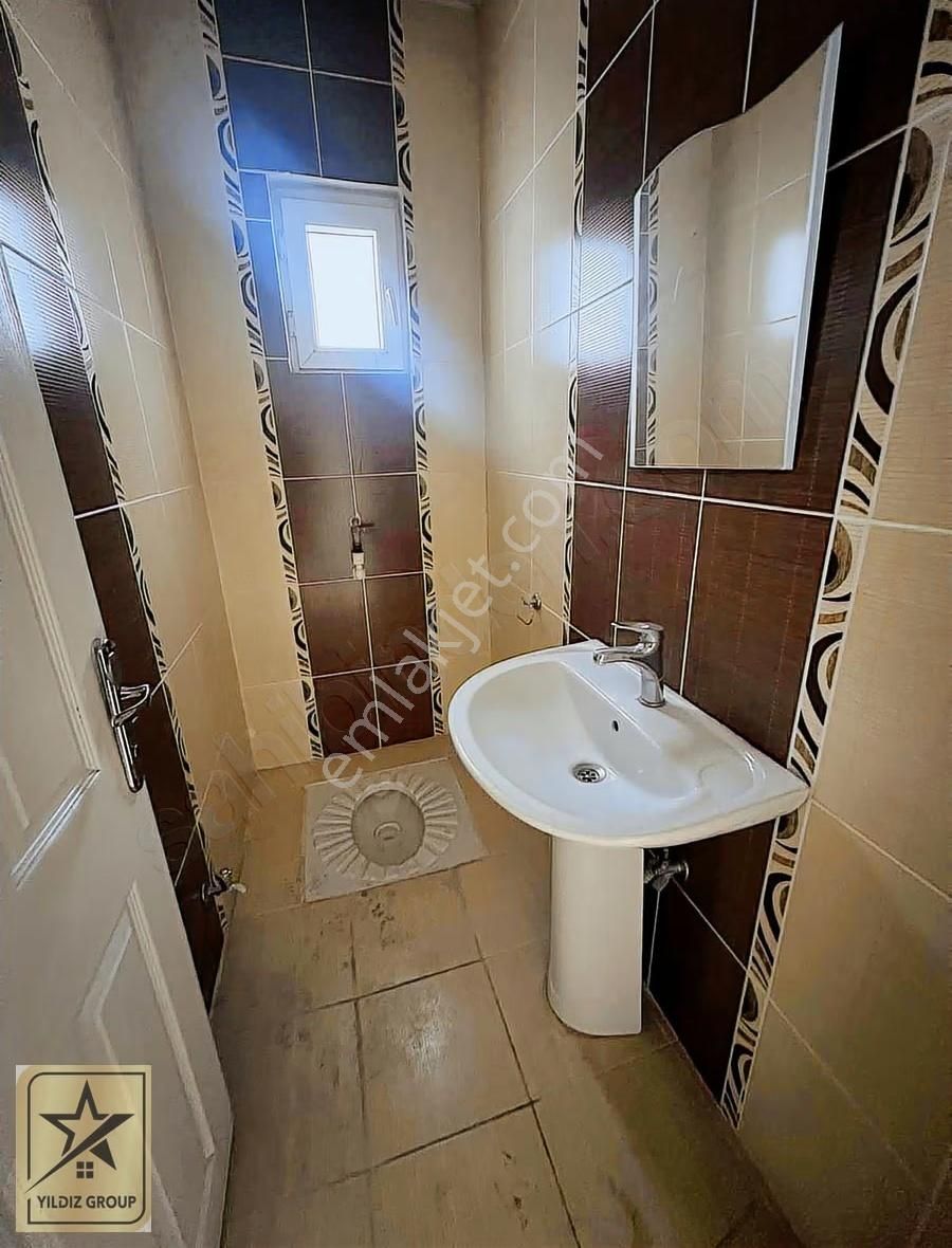 Şehir Merkezinde 2+1 Kiralık Geniş Daire - Görsel 15