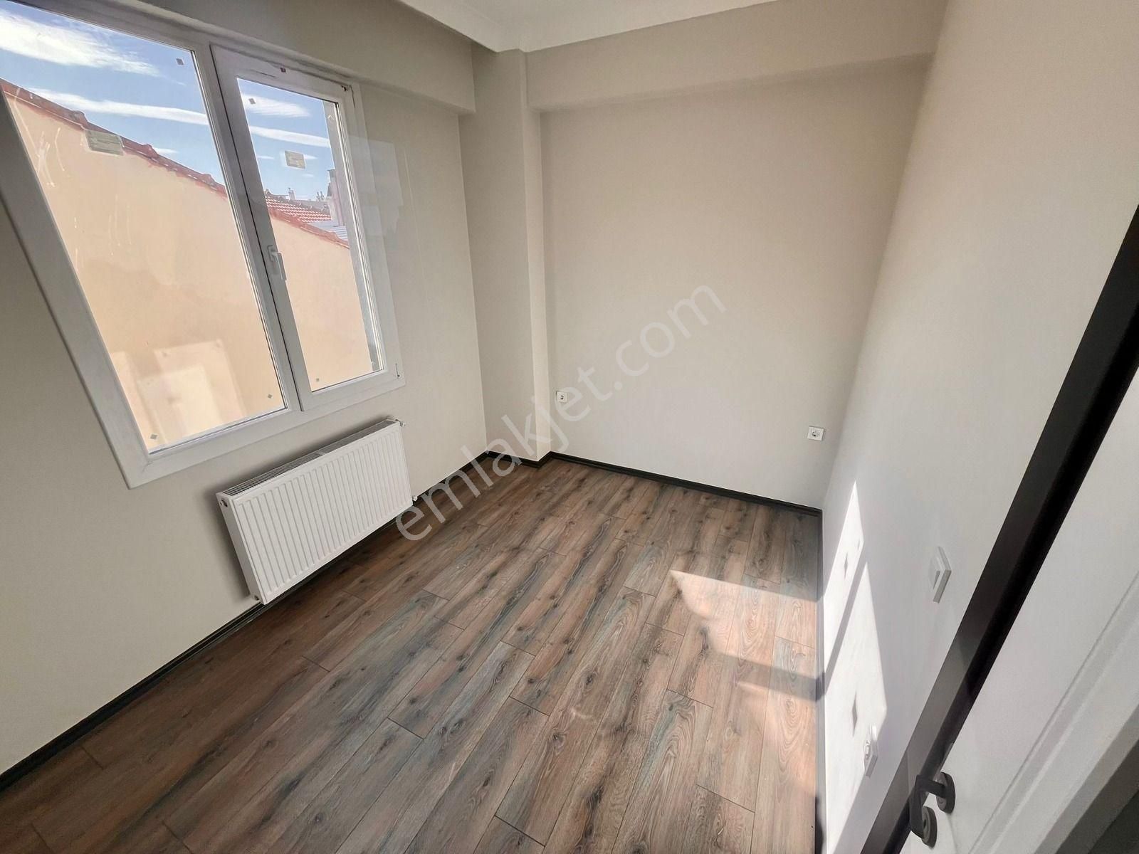 Yükselden Zeytinlinin Göbeğinde Ön Cephe Kupon 1+1 Geniş Daire - Görsel 8