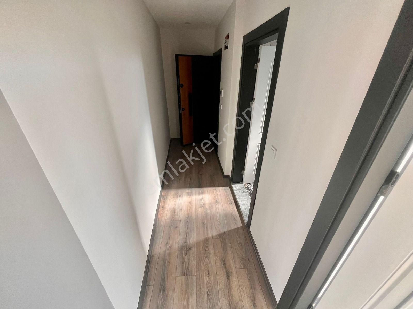 Yükselden Zeytinlinin Göbeğinde Ön Cephe Kupon 1+1 Geniş Daire - Görsel 22