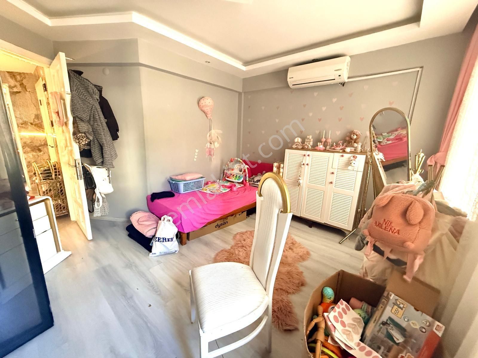 Kuşadası Marinada Deniz Manzaralı,eşyalı,doğalgazlı Kiralık 31 - Görsel 15