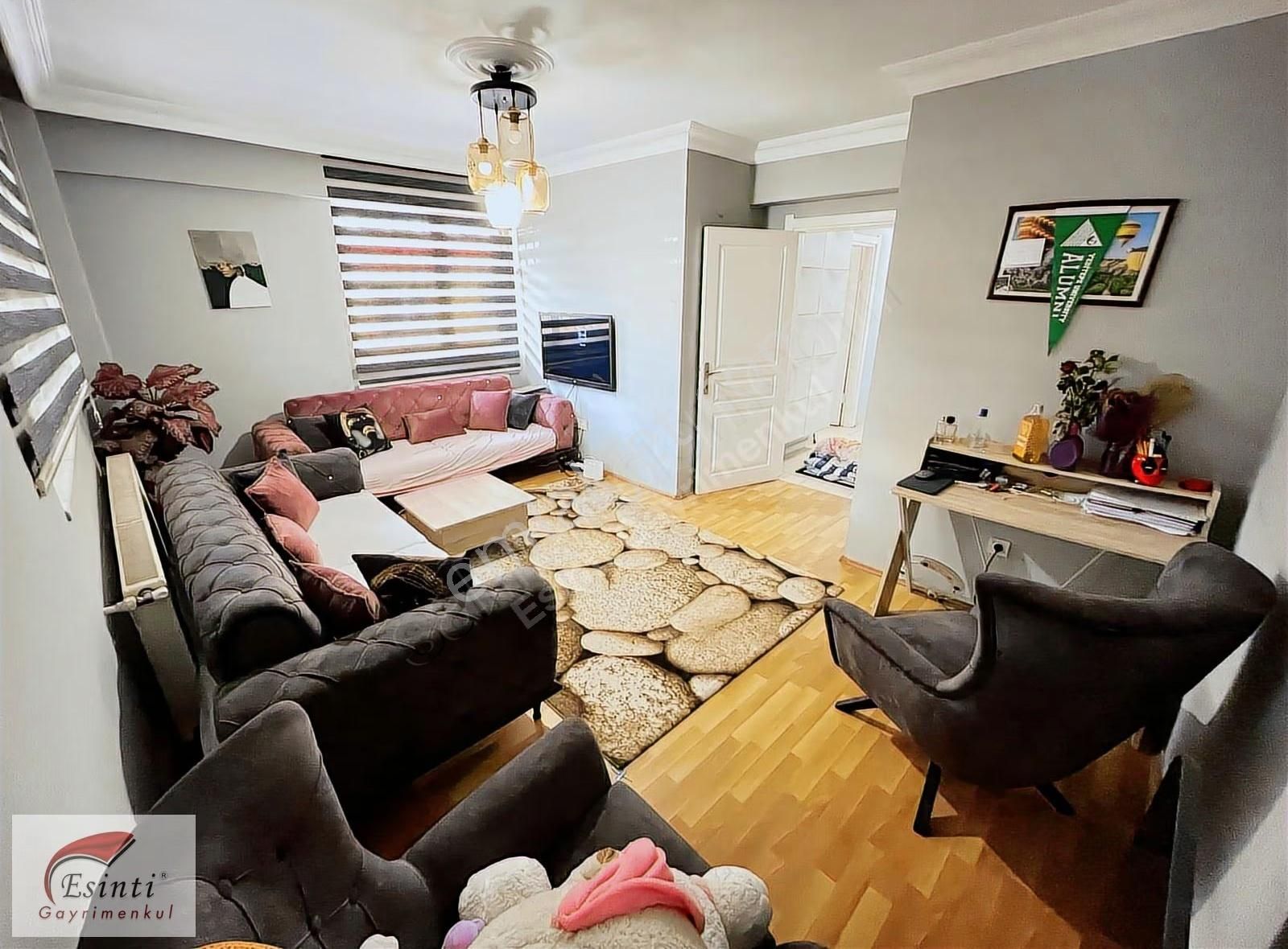 Yeditepe & Marmara Üni. Yakın Full Eşyalı Satılık 2+1 Daire K.m - Görsel 2