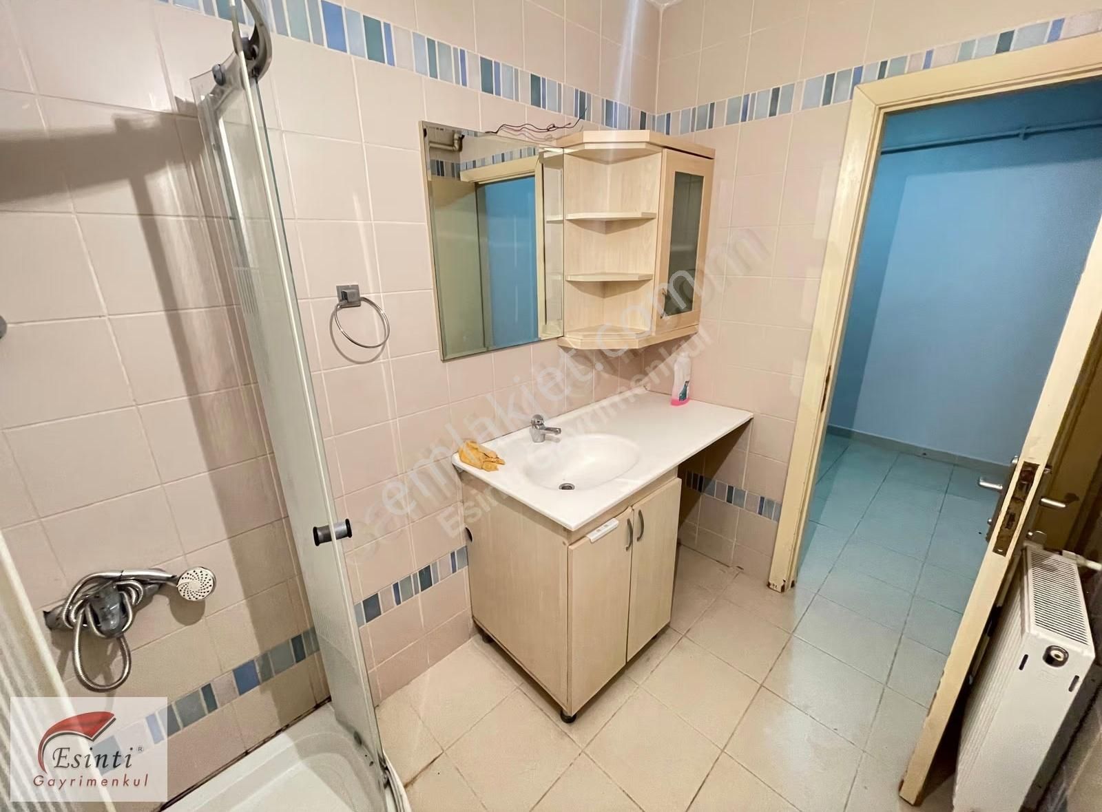 İnönü Mah. Site İçi Üni Ve Metroya Yürüme Mesafesinde Eşyalı 2+1 - Görsel 32