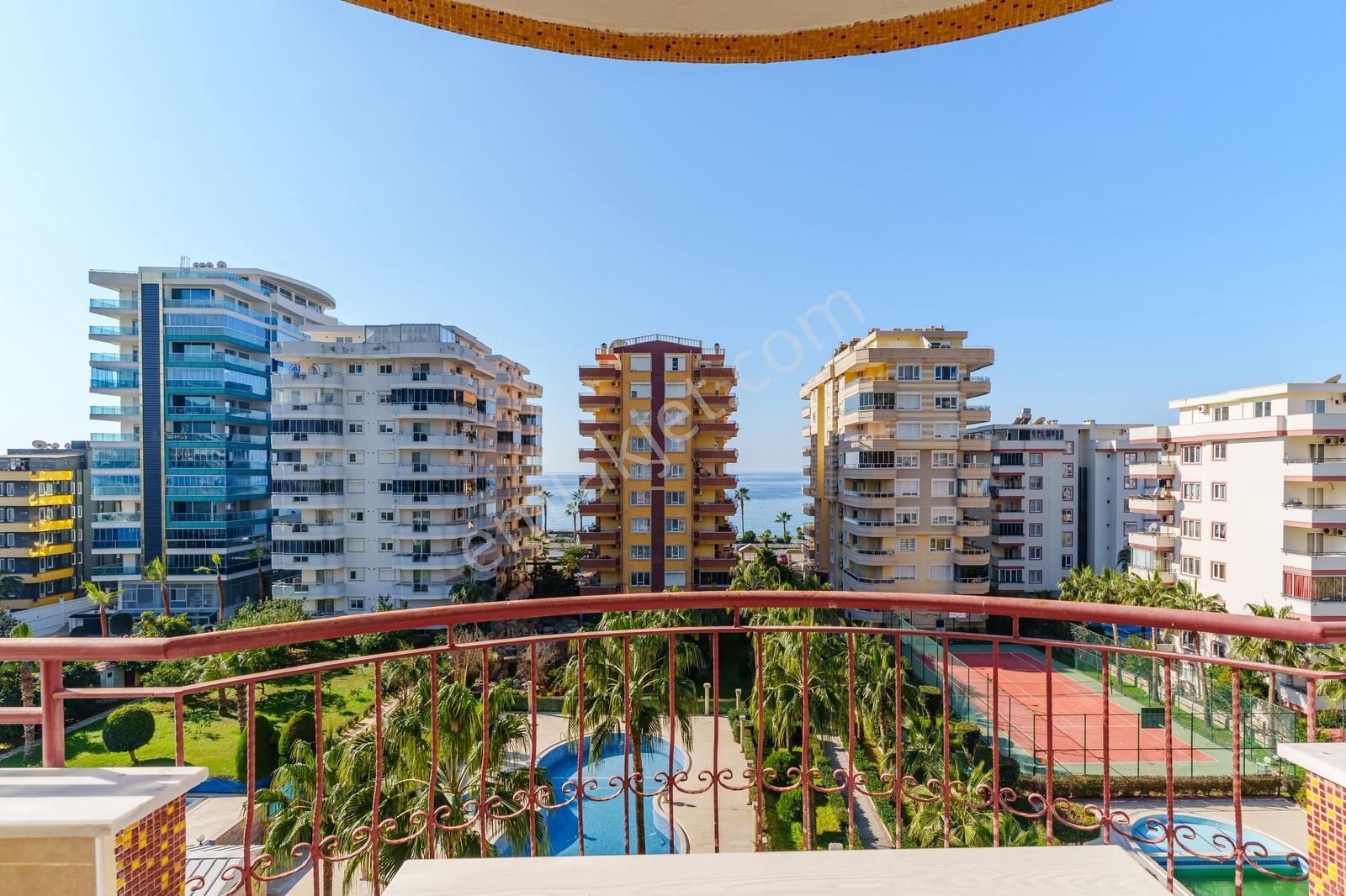 Mahmutlarda Masrafsız Ful Yapılı Denize 2.bina Satılık Daire - Görsel 6