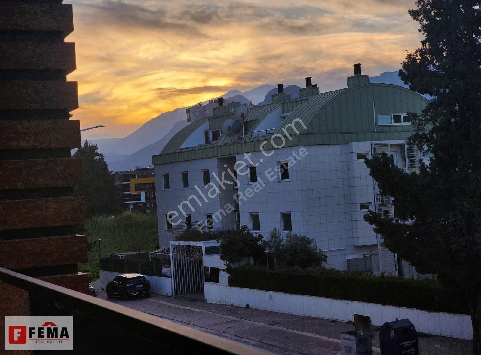 Gürsuda Yeni Binada, Sahile 300 Metre, Kiralık 2+1 | Fema | - Görsel 13