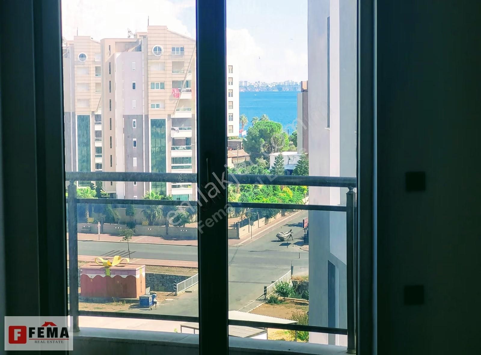 Konyaaltı Plajına Sadece 250 Metre Mesafede Kiralık 3+1 Daire - Görsel 21