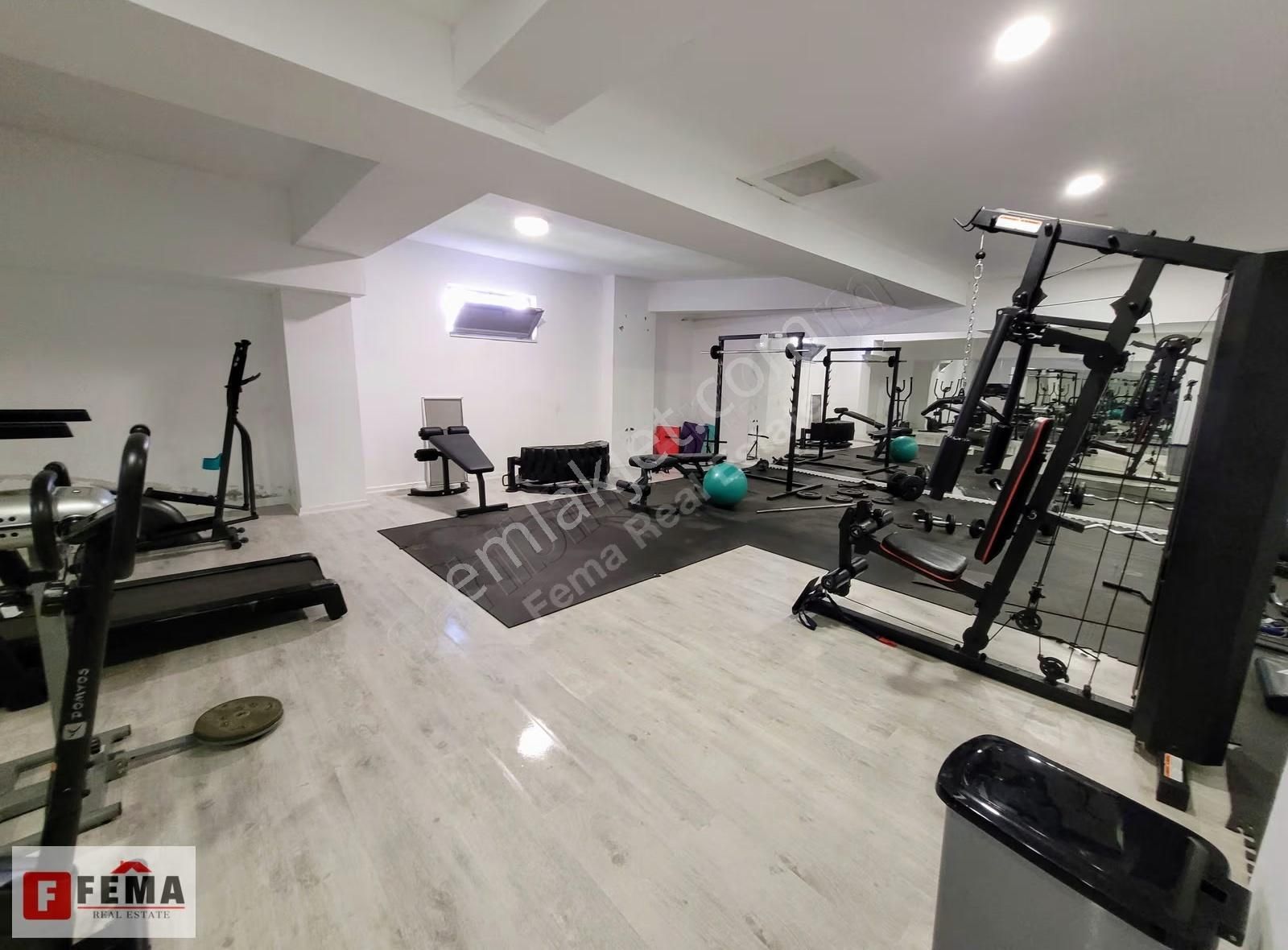 Konyaaltı Plajına Sadece 250 Metre Mesafede Kiralık 3+1 Daire - Görsel 30