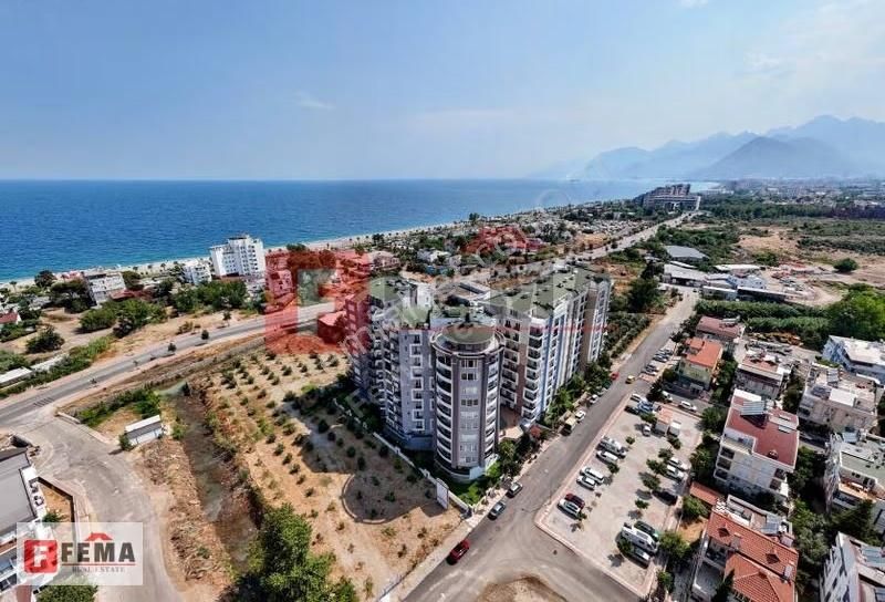 Konyaaltı Plajına Sadece 250 Metre Mesafede Kiralık 3+1 Daire - Görsel 17